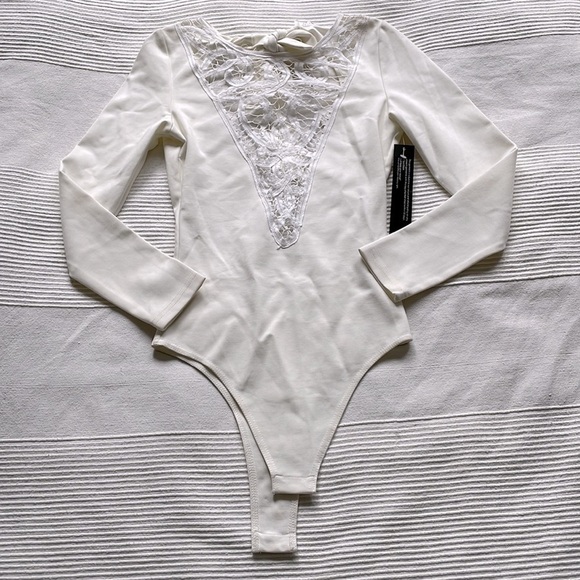WYLDR Ivory Sacred Bodysuit With Lace XS - Picture 1 of 7